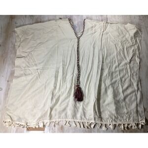 New With Tags Justin And Taylor Ivory Coverup With Tassels One Size Boho Beachy